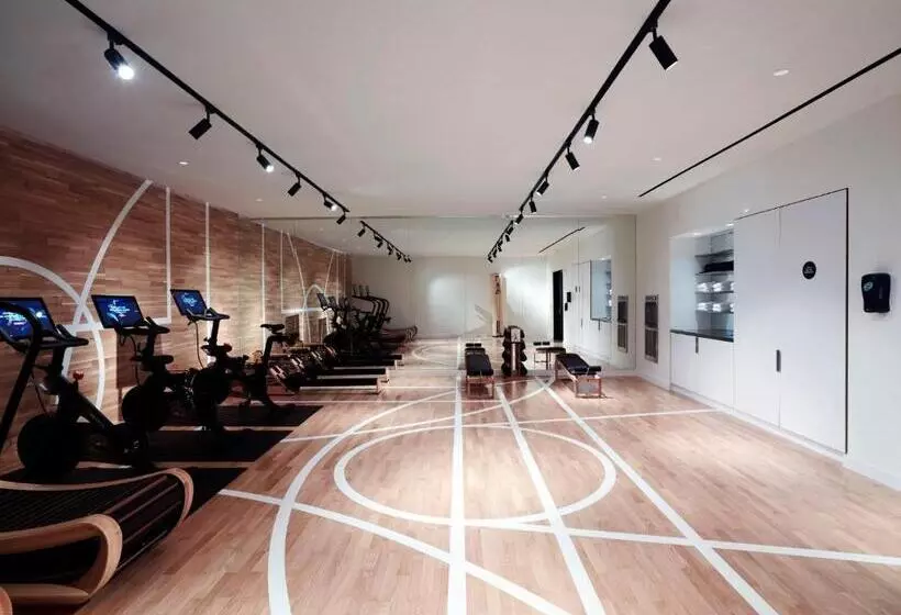 هتل Citizenm Boston Back Bay