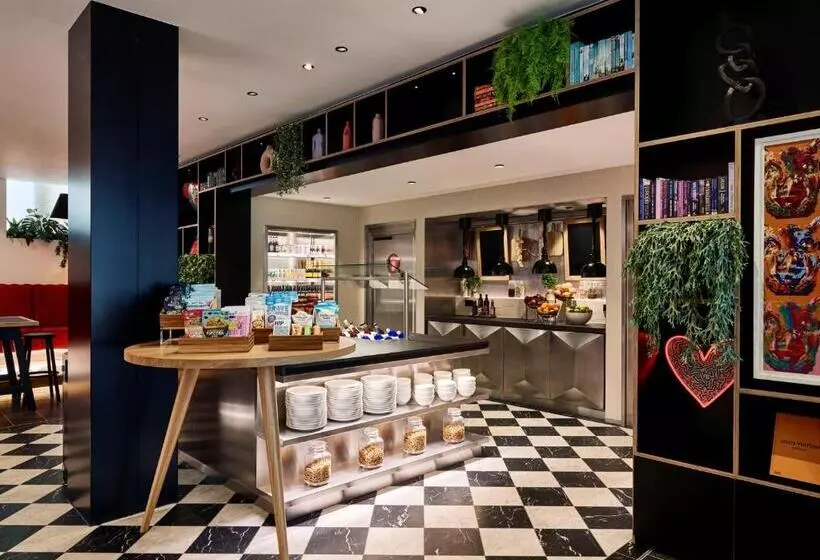 هتل Citizenm Boston Back Bay