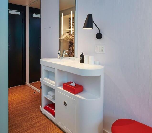 هتل Citizenm Boston Back Bay