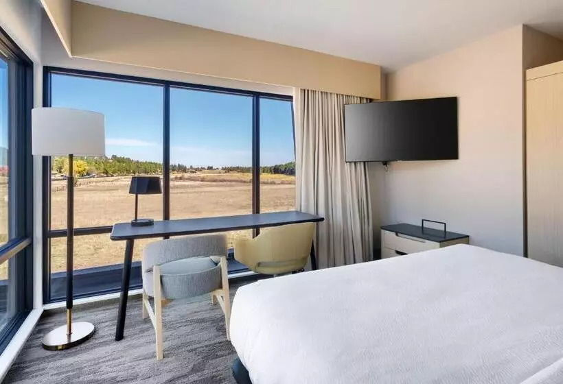 هتل Fairfield By Marriott Inn & Suites Show Low