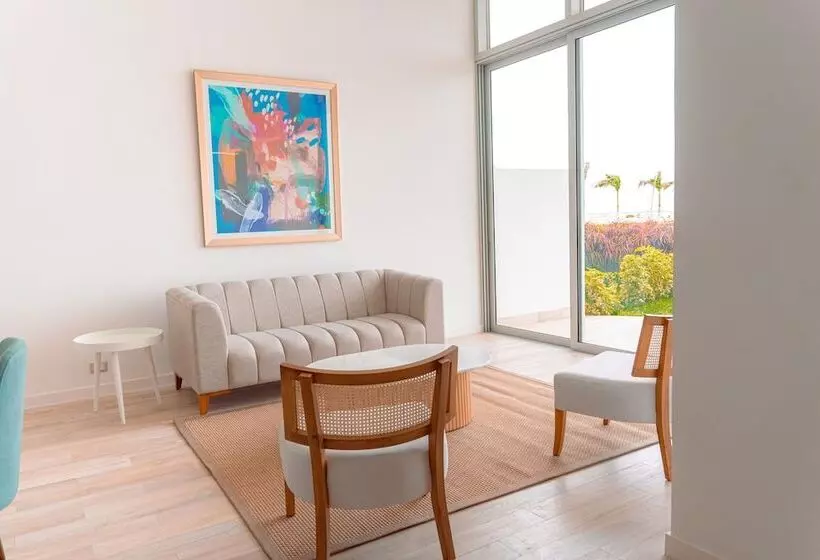 Hotelli Karibao Resort Town