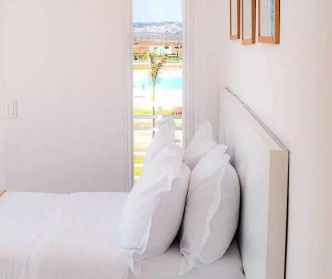 Hotelli Karibao Resort Town