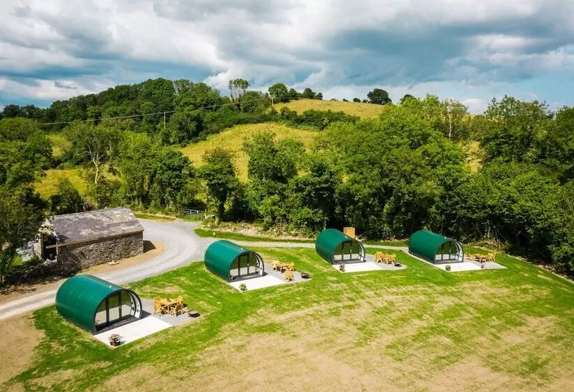 ホテル Kinelarty Luxury Glamping Pods Downpatrick