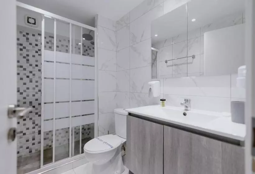 هتل Roh Suites