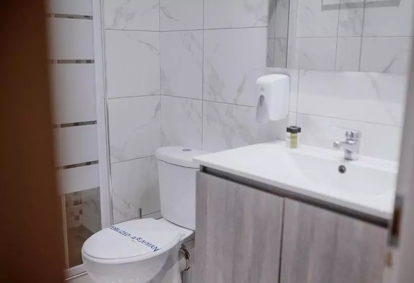 هتل Roh Suites