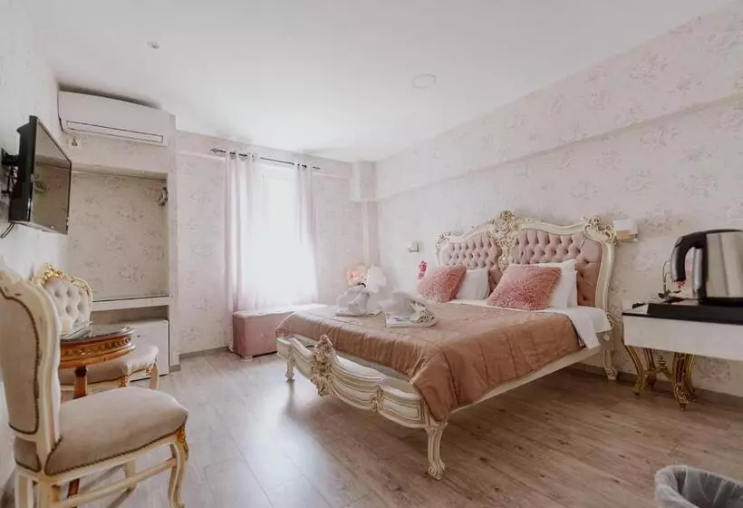 هتل Roh Suites