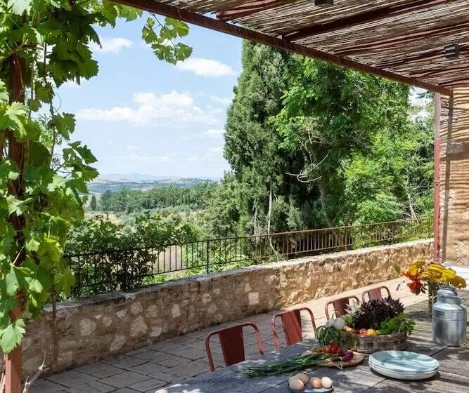 Maaseutuhotelli Borgo D Asso