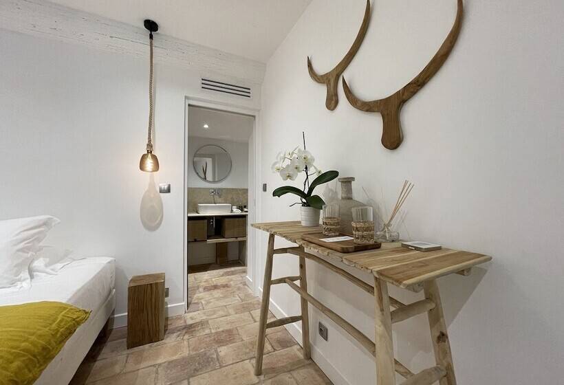 田舎風ホテル Mas Millésime