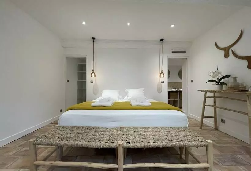 Maaseutuhotelli Mas Millésime