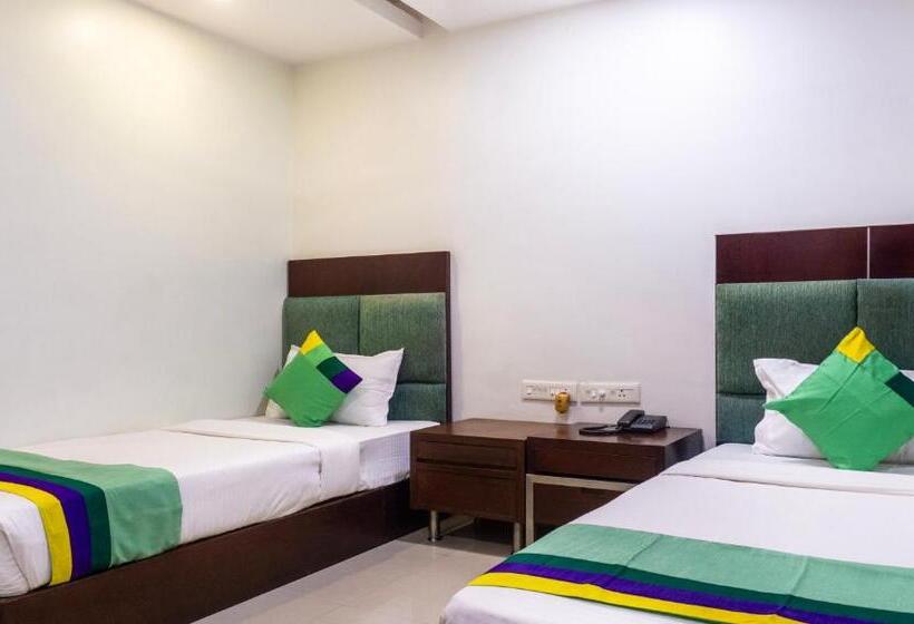 هتل Treebo Bhairavee, Baner