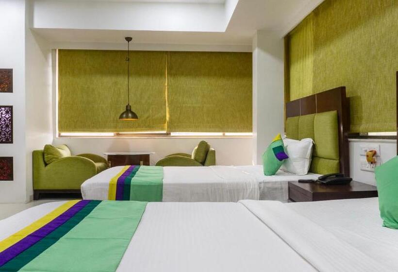 هتل Treebo Bhairavee, Baner