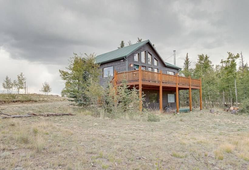 Jefferson Mountain Cabin W/ Private Deck & Grill!