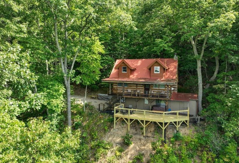 Mountain View Cabin W/ Hot Tub: 27 Mi To Asheville