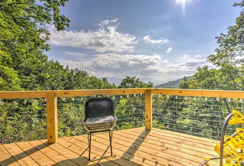 Mountain View Cabin W/ Hot Tub: 27 Mi To Asheville