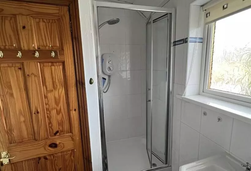 Residenssi Carlisle The Cathedral City And Gateway In Cumbria