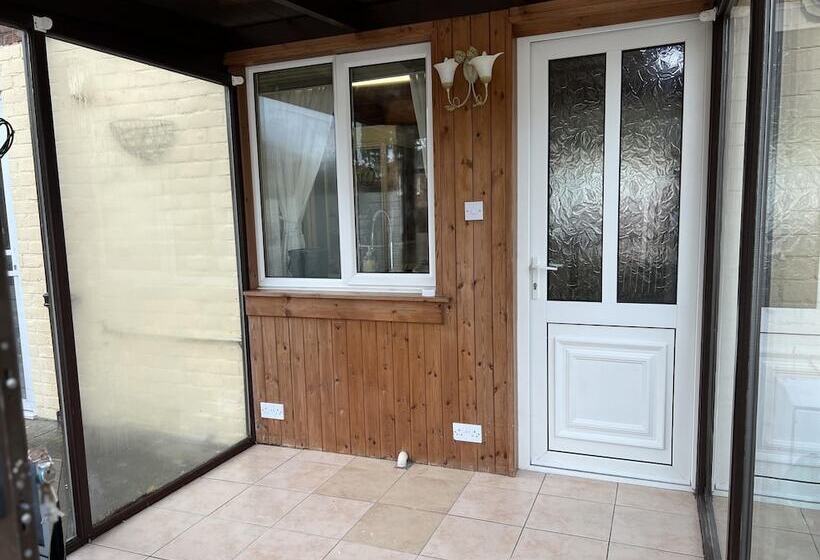 레지던스 Carlisle The Cathedral City And Gateway In Cumbria