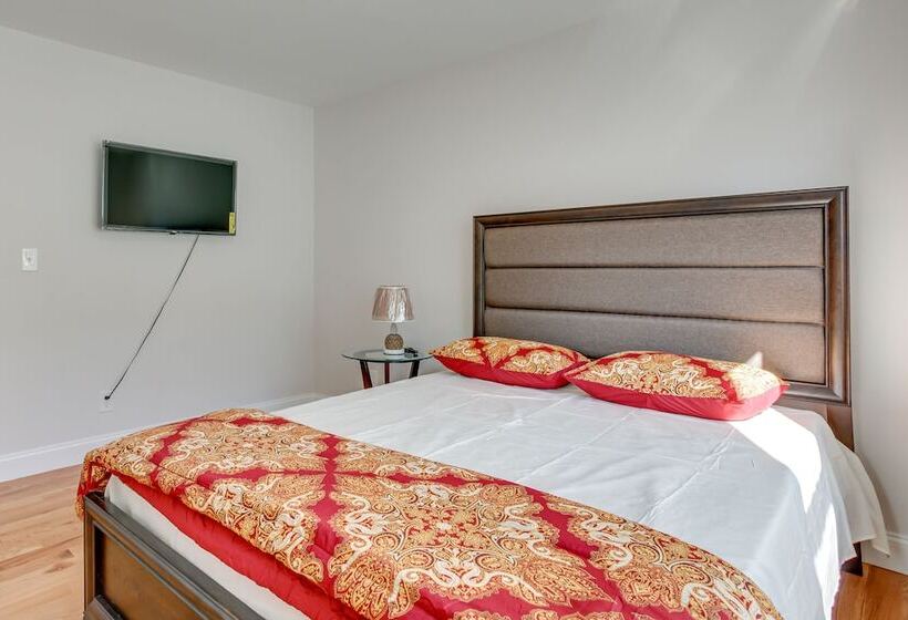 Stylish Newark, New Jersey, Vacation Rental!