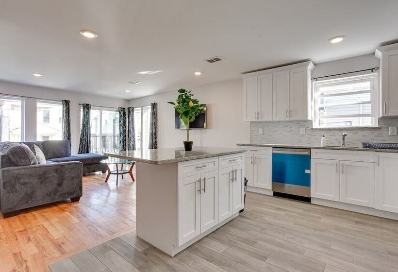 Stylish Newark, New Jersey, Vacation Rental!