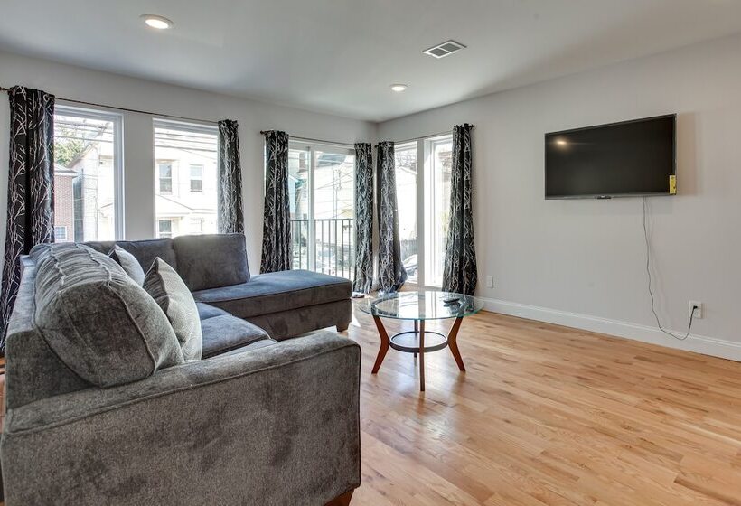 Stylish Newark, New Jersey, Vacation Rental!