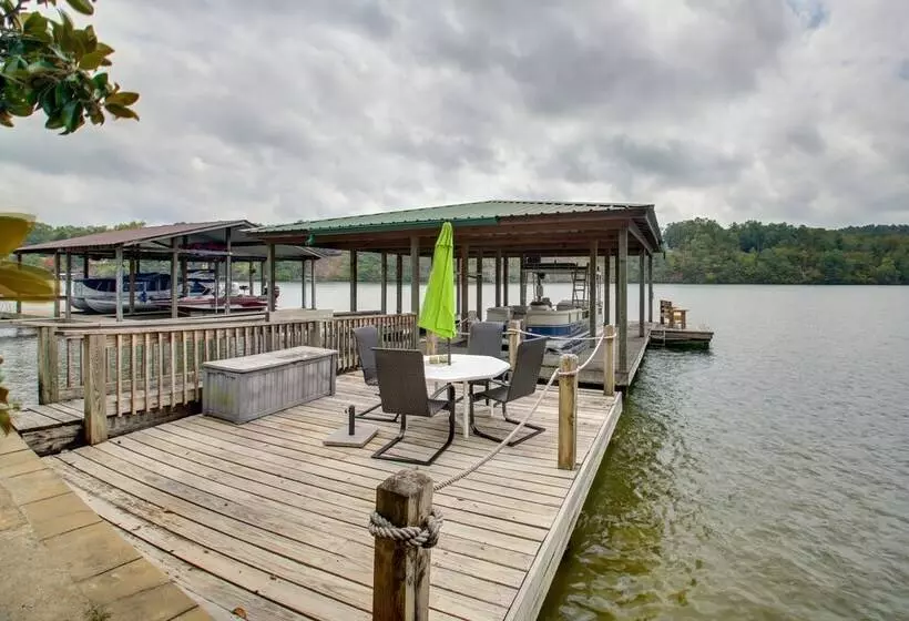 Waterfront Hot Springs Home: 19 Mi To Natl Park!