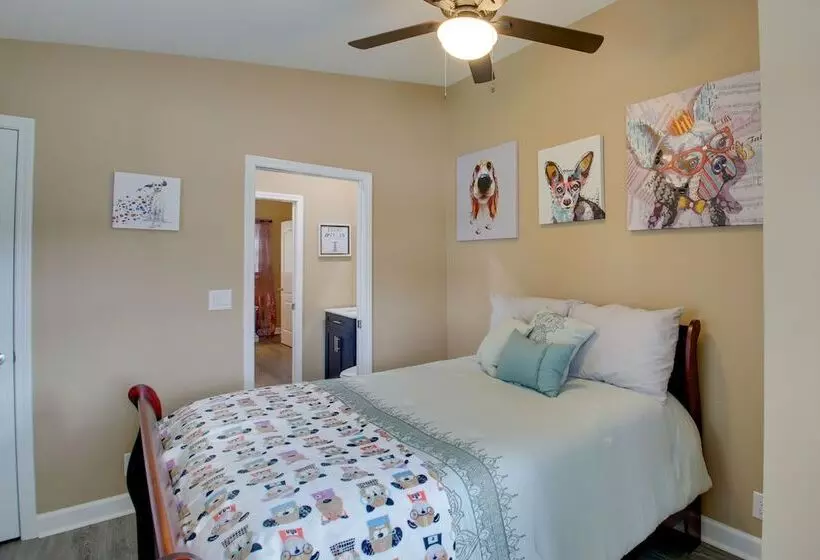 Waterfront Hot Springs Home: 19 Mi To Natl Park!