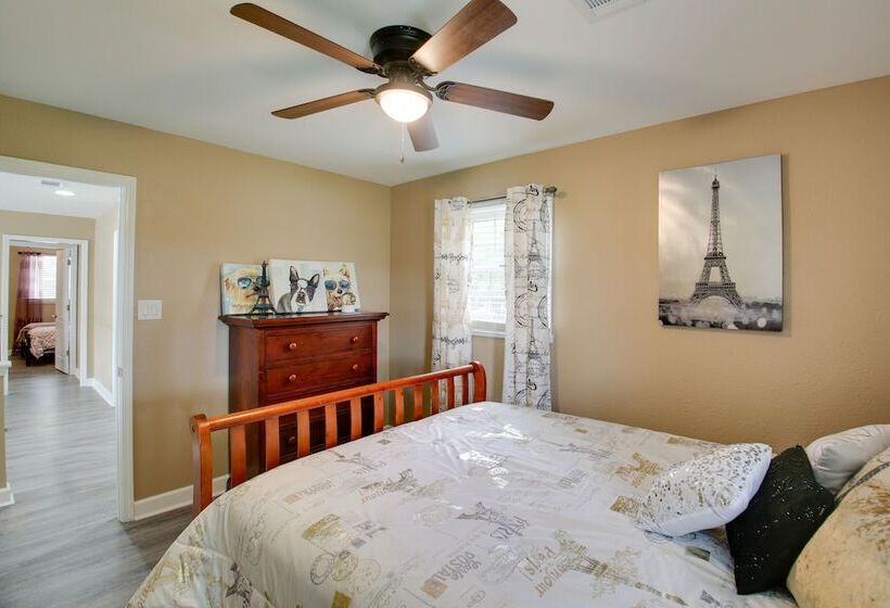 Waterfront Hot Springs Home: 19 Mi To Natl Park!