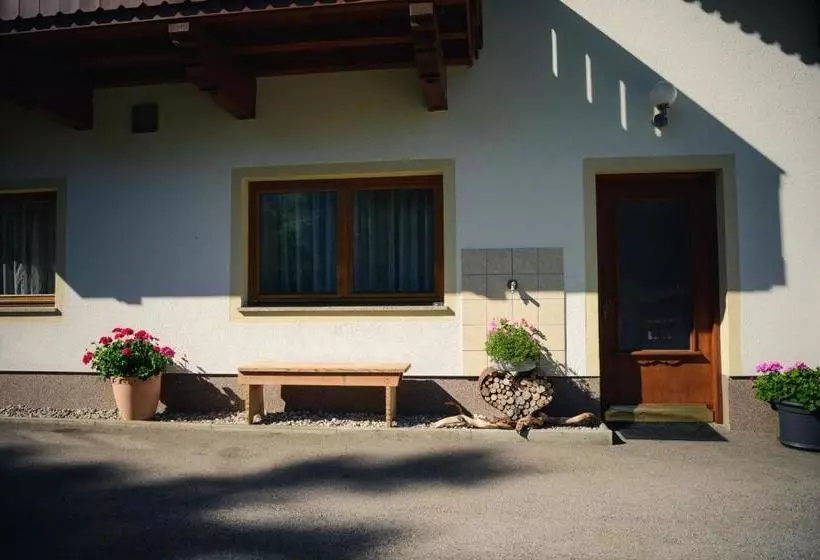 هتل Appartements Spitaler