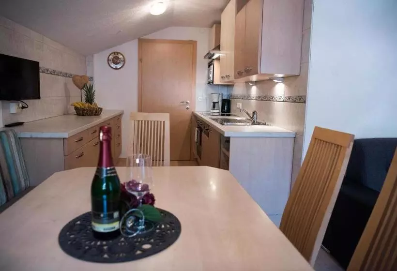 هتل Appartements Spitaler