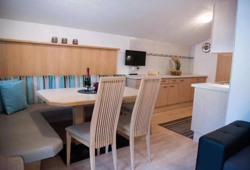 هتل Appartements Spitaler