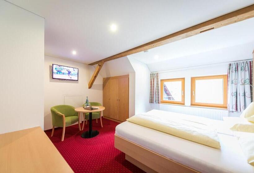 ホテル Café Pension Zum Jäger