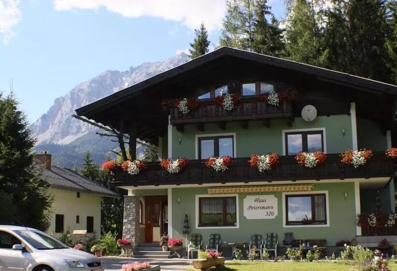 هتل Haus Petersmann