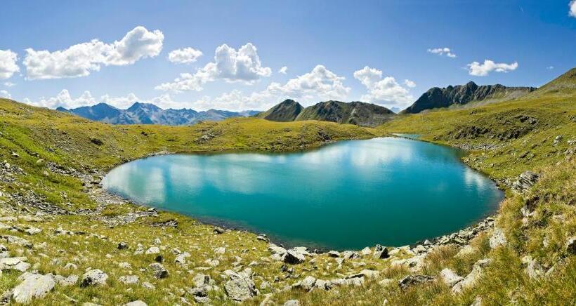 酒店 Haus Veidlis, Familie Obkircher