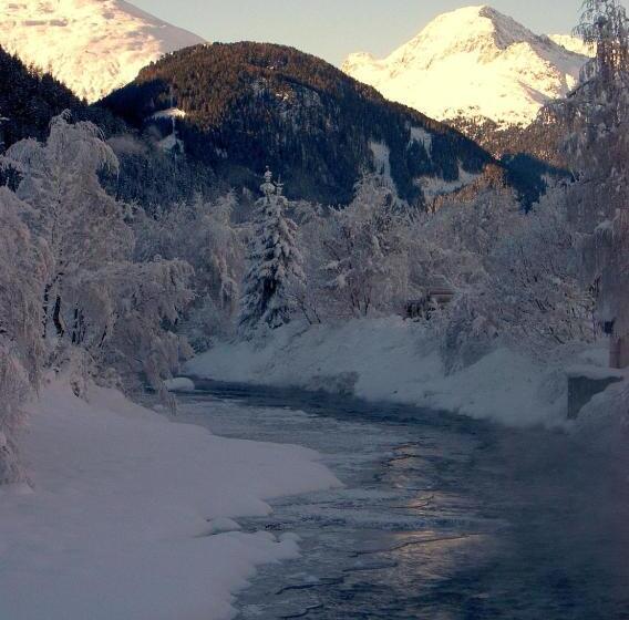 酒店 Haus Veidlis, Familie Obkircher