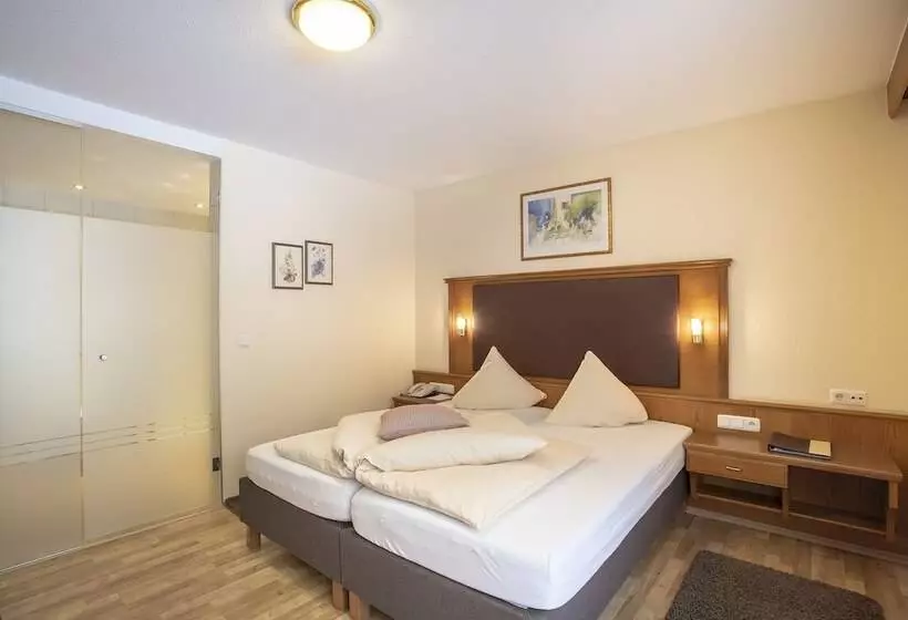 Hotel Lenz