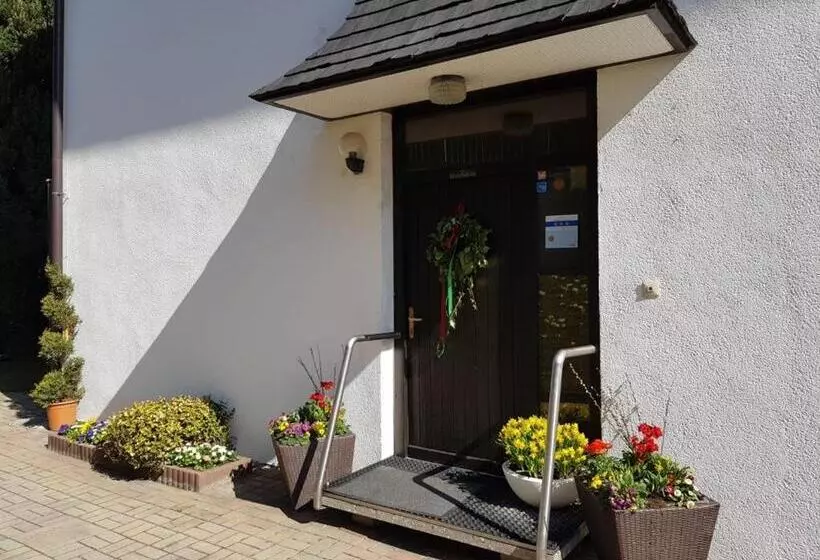 Hotelli Pension Seirer