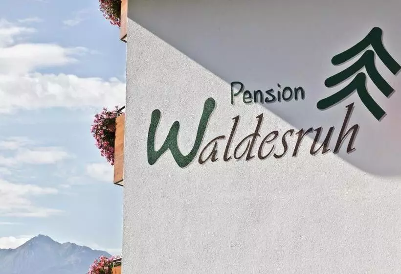 Hotelli Pension Waldesruh