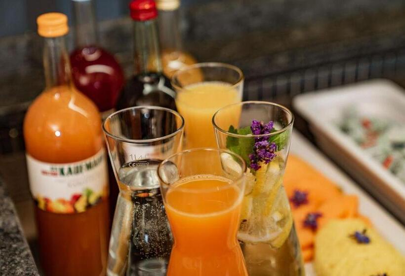 Отель Rösslhof