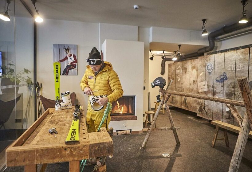 Thomsn Central Hotel & Appartements