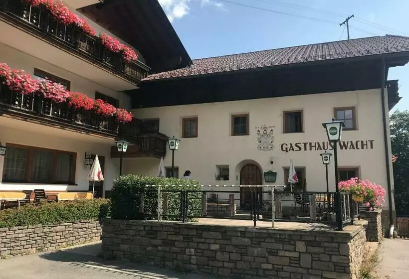 Hotelli Gasthof Wacht