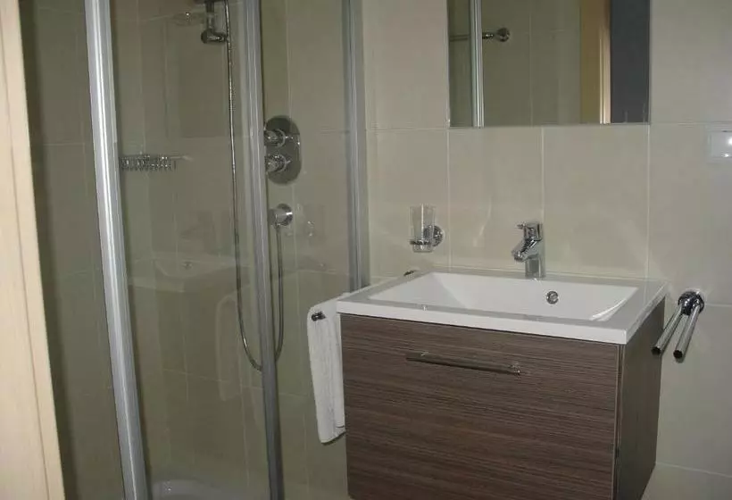 Hotelli Pension Waldesruh