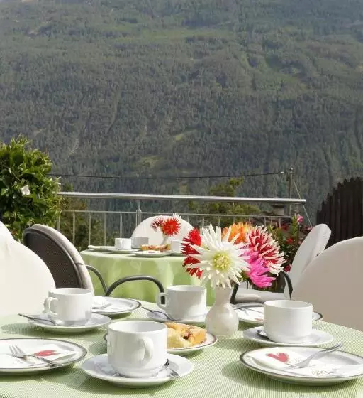 Hotelli Pension Waldesruh