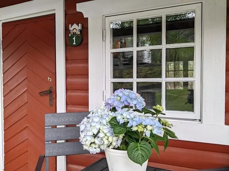 Aamiaismajoitus (B&B) Neset Skydsstasjon