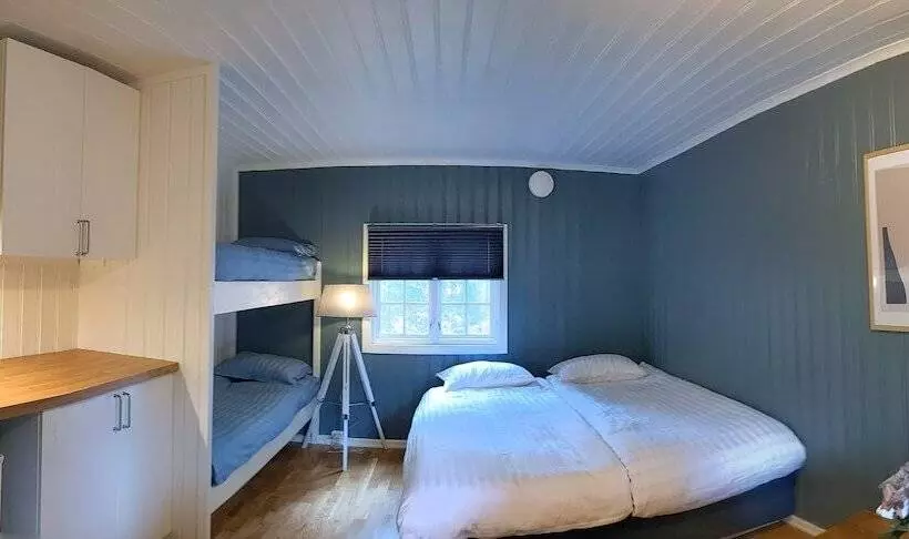 Aamiaismajoitus (B&B) Neset Skydsstasjon