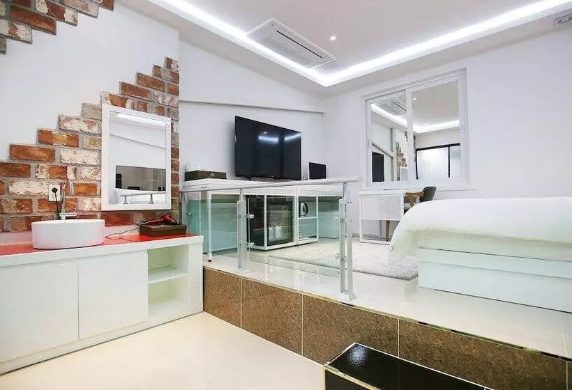 Boryeong Loving Motel