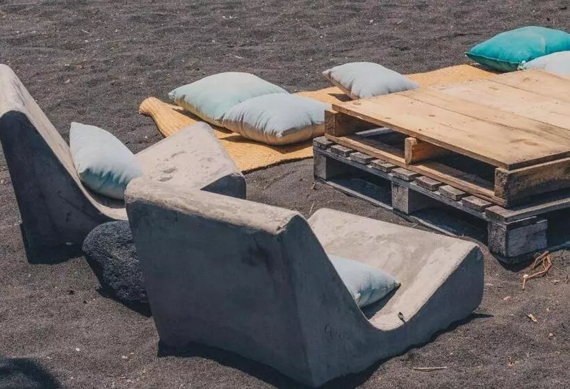 Lali Beach Hotel Boutique