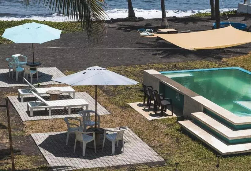 Lali Beach Hotel Boutique