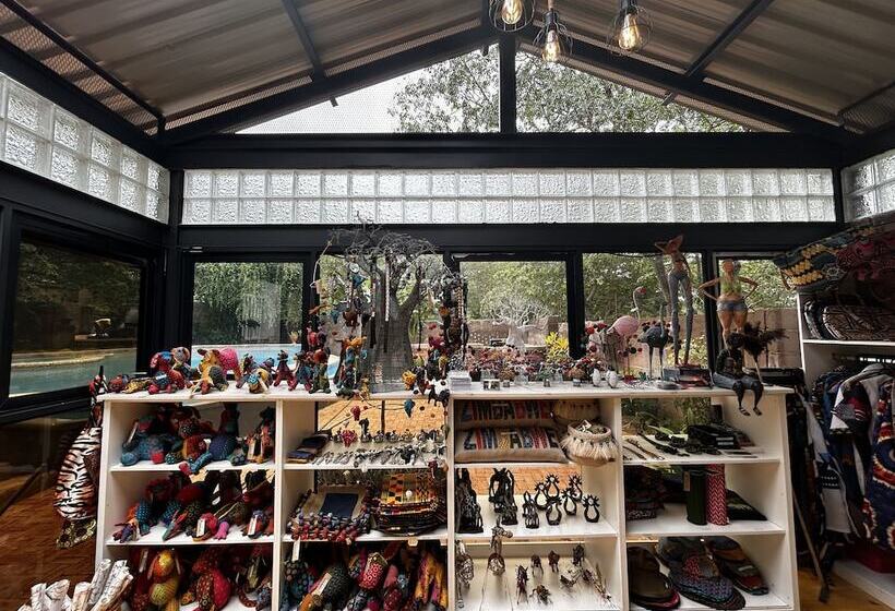 هتل Zambezi Boutique
