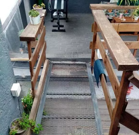 پانسیون Patio Urbano Suites & Beds