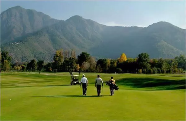 Hotelli Crown Pine Pahalgam