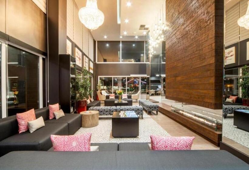 هتل Laghetto Stilo Borges